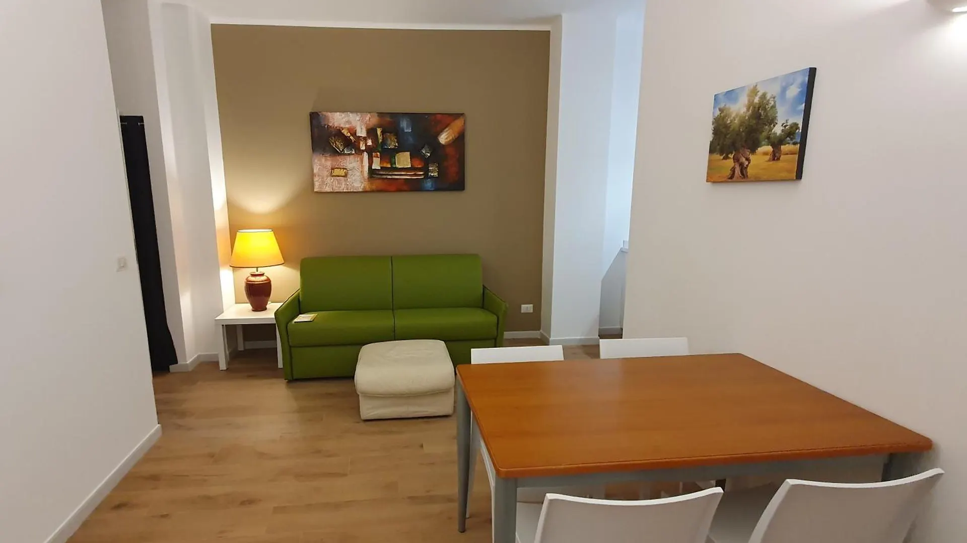 Iris Apartment Qsella Bari Italy
