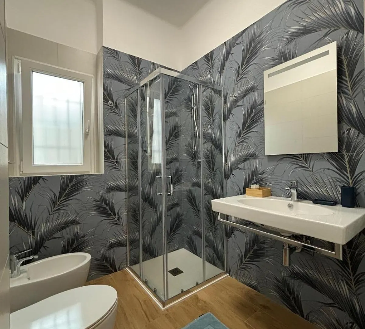 Iris Apartment Qsella Bari 0*,  Italy